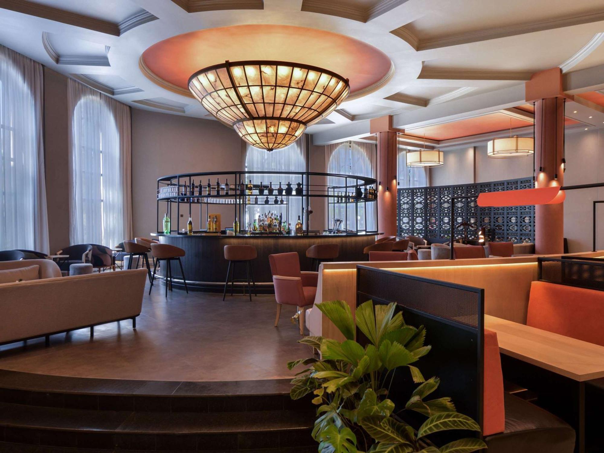 Pullman Nairobi Upper Hill Hotel Exterior photo