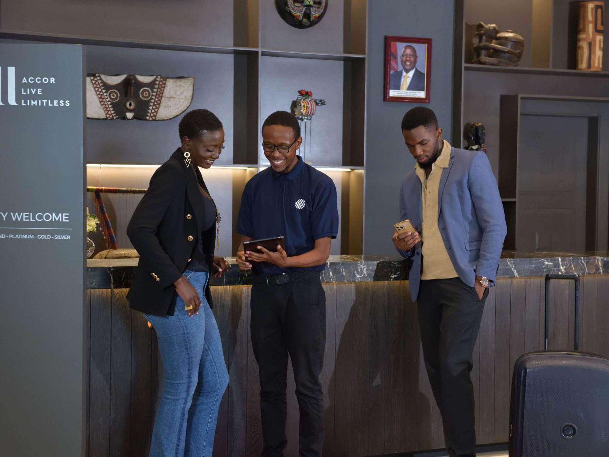 Pullman Nairobi Upper Hill Hotel Exterior photo